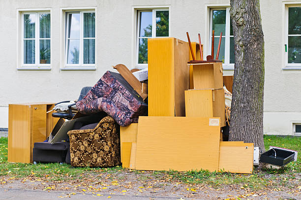 Best Junk Removal and Recycling  in Forrest, IL